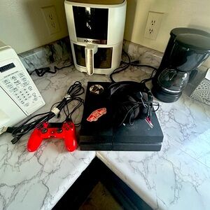 Sony PlayStation 4